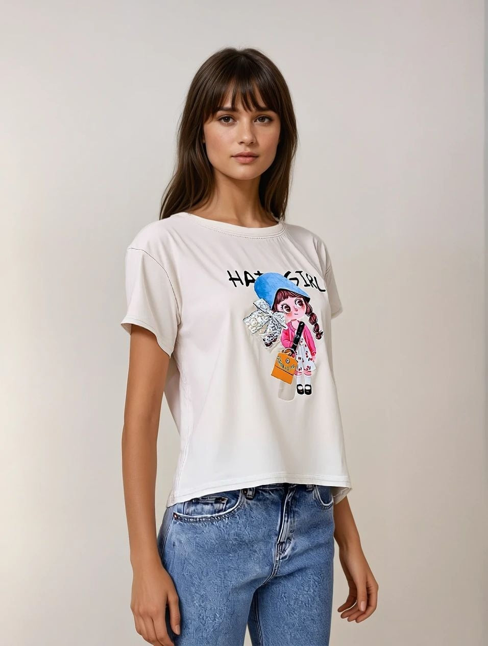 CUTE SCHOOL GIRL TSHIRT